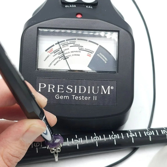 Purple Amethyst Oval Shape Dome Ring Size 8.5 Silver Plated Vintage - Picture 6 of 7